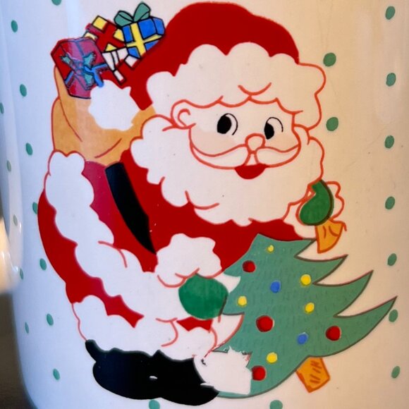 Lot of 4 Christmas Ceramic Mugs w/ Polka Dots ~ Santa Claus Snowman Holiday Tree - Picture 9 of 12